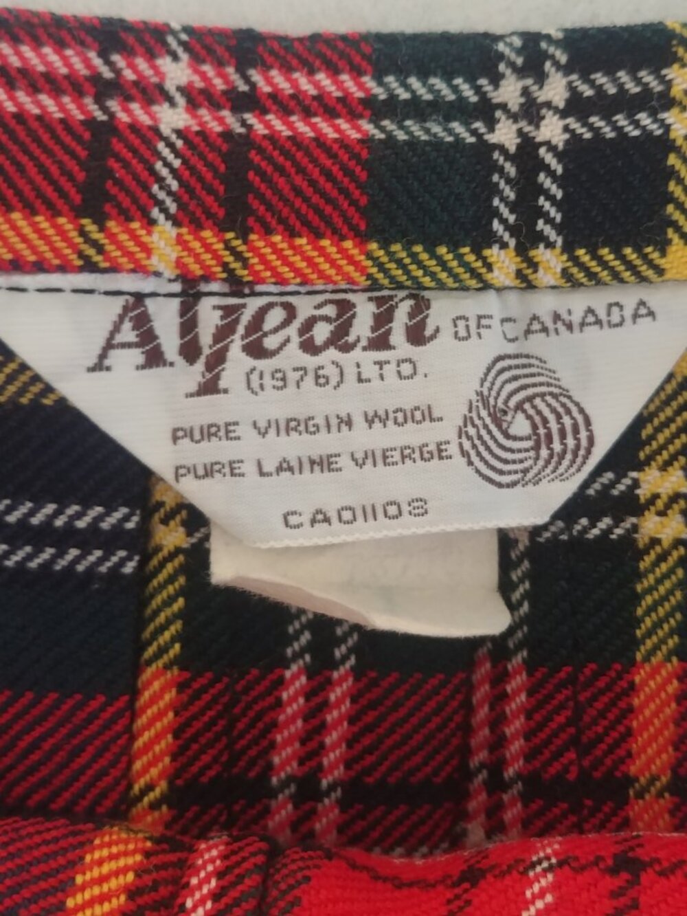 Vintage 100% pure virgin wool Aljean Canada red blue plaid kilt midi skirt M - Picture 9 of 16